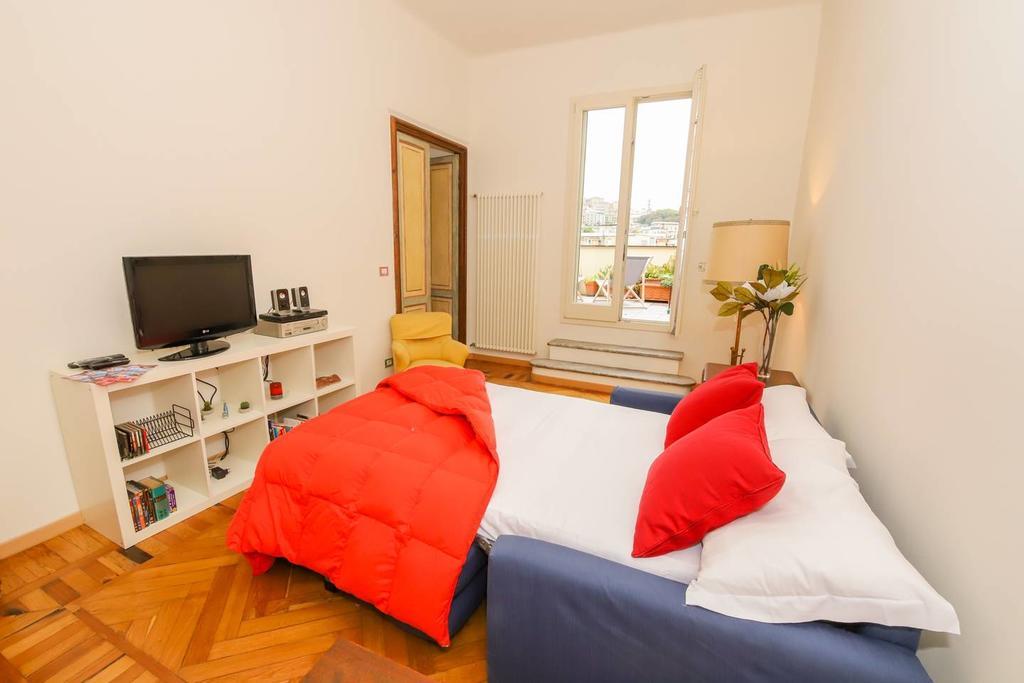 Altido Apt For 3 With Rooftop Balcony And Lovely Cityview Генуа Екстериор снимка