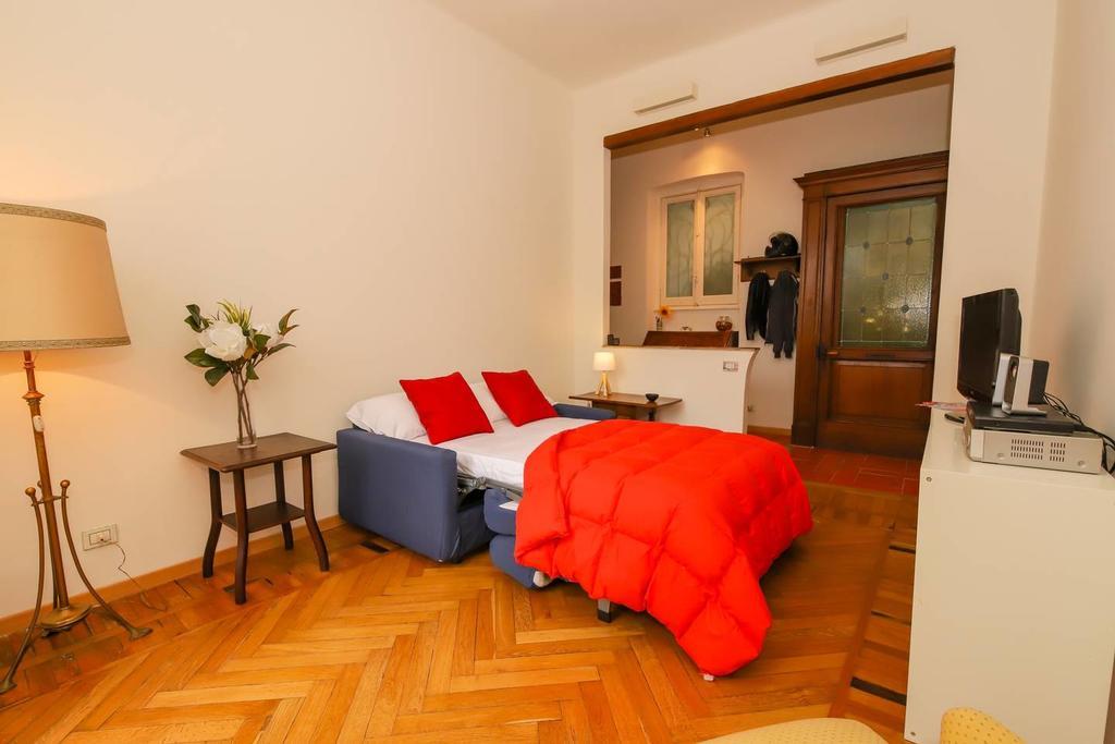 Altido Apt For 3 With Rooftop Balcony And Lovely Cityview Генуа Екстериор снимка