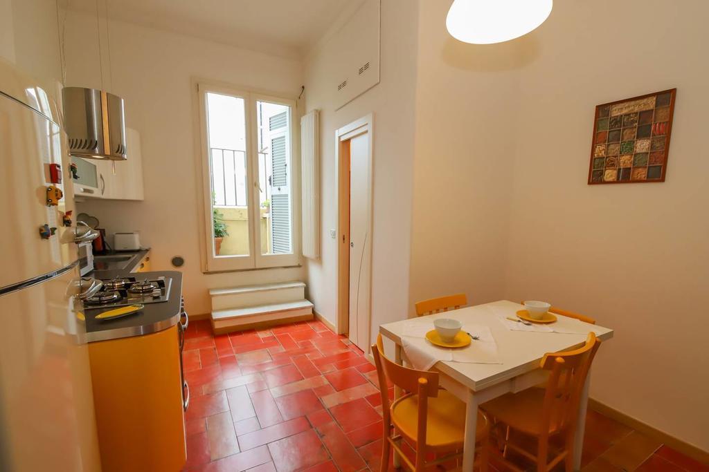 Altido Apt For 3 With Rooftop Balcony And Lovely Cityview Генуа Екстериор снимка